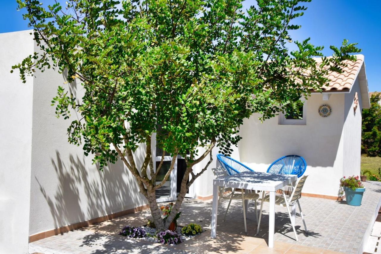 Casa Vacanze Felici In 2 - Santa Maria Del Focallo - Ispica Exterior photo